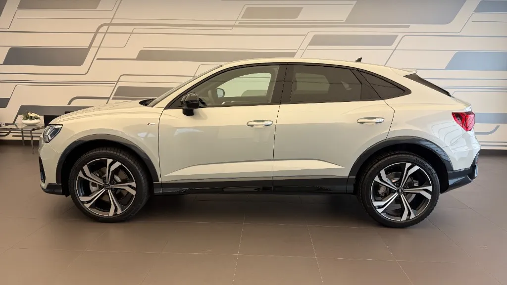 Obrázek Q3 SB S line 40 TDI 142 kW q