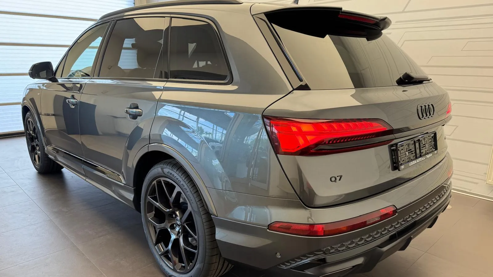Obrázek Q7 SUV S line TDI quattro 210 kW