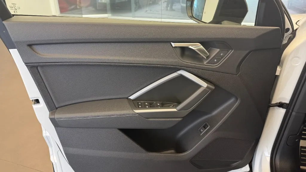 Obrázek Q3 SB S line 40 TFSI 140 kW q