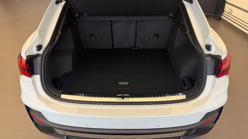 Obrázek Q3 SB S line 40 TFSI 140 kW q