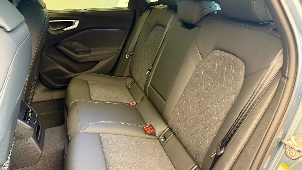 Obrázek A5 Avant e-hybrid quattro 220kW