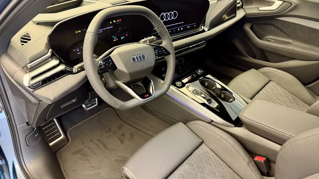 Obrázek A5 Avant e-hybrid quattro 220kW