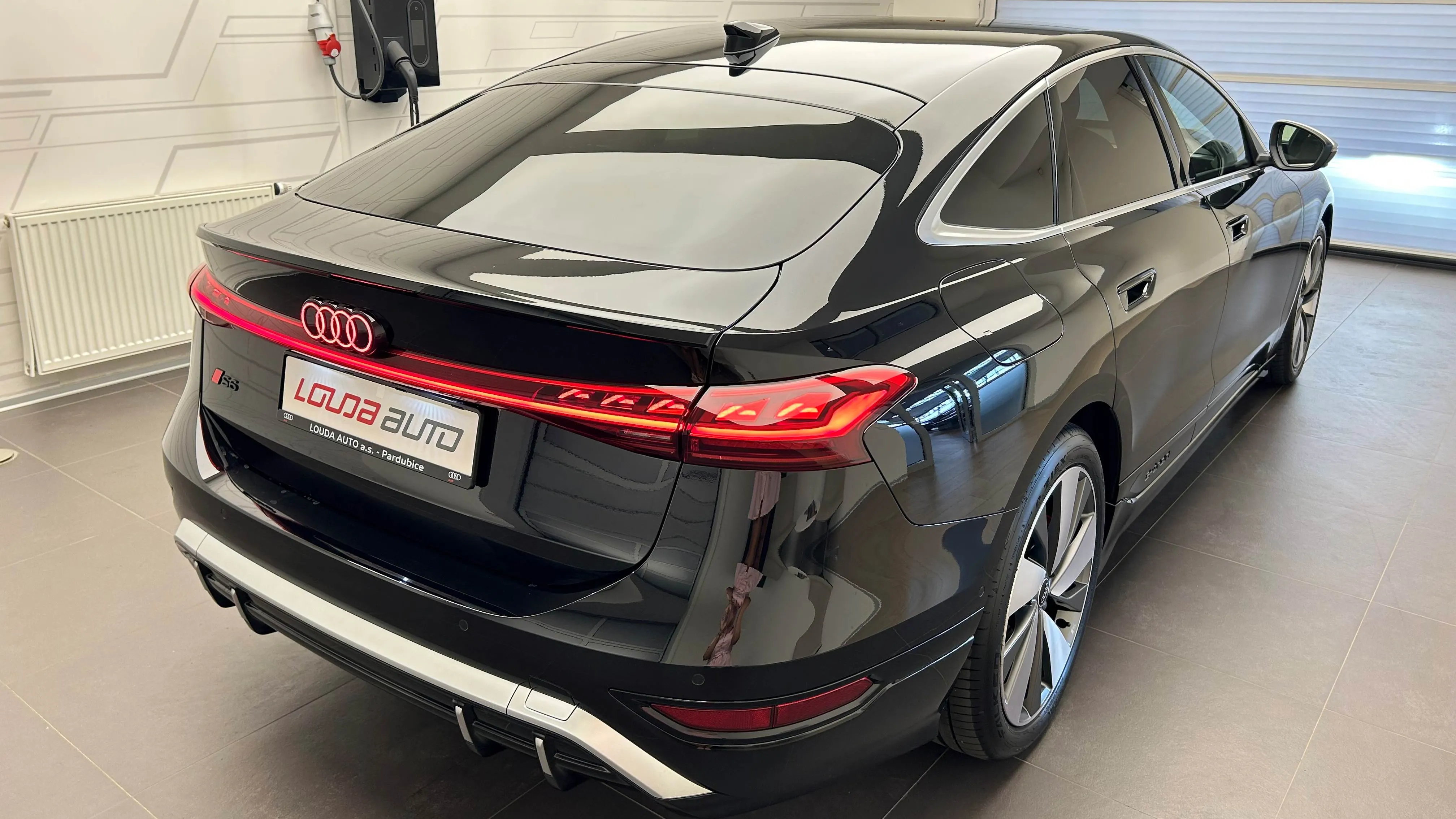 Obrázek S6 Sportback e-tron quattro