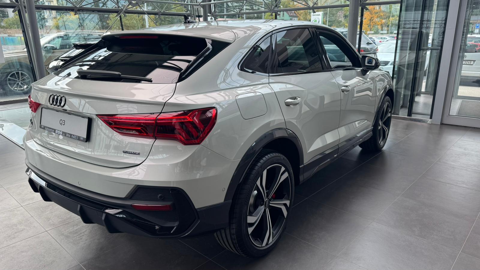 Obrázek Q3 SB S line 40 TFSI 140 kW q