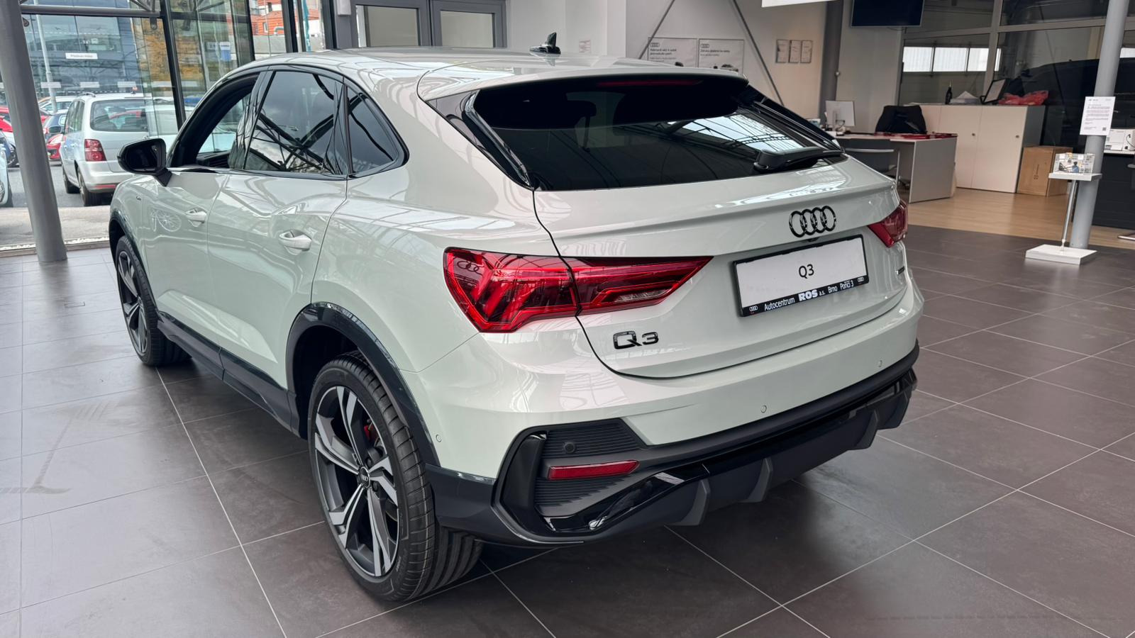 Obrázek Q3 SB S line 40 TFSI 140 kW q