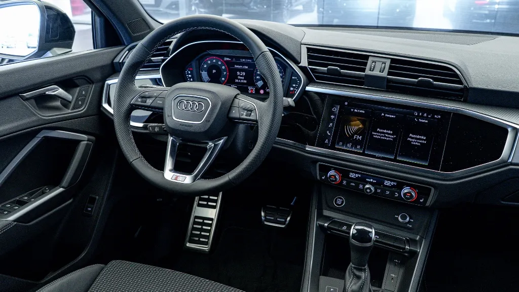 Obrázek Q3 Advanced 35 TFSI 110kW