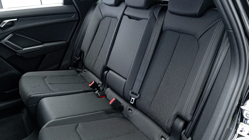 Obrázek Q3 Advanced 35 TFSI 110kW