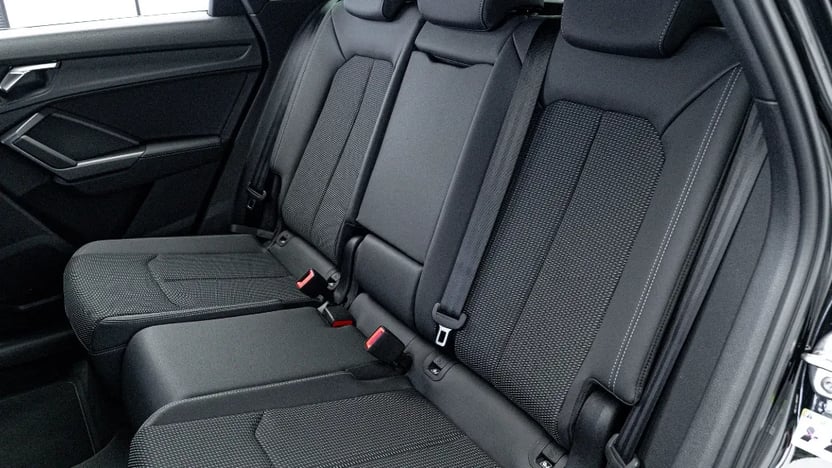 Obrázek Q3 Advanced 35 TFSI 110kW