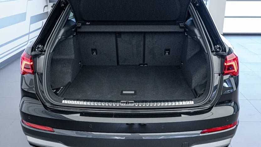 Obrázek Q3 Advanced 35 TFSI 110kW