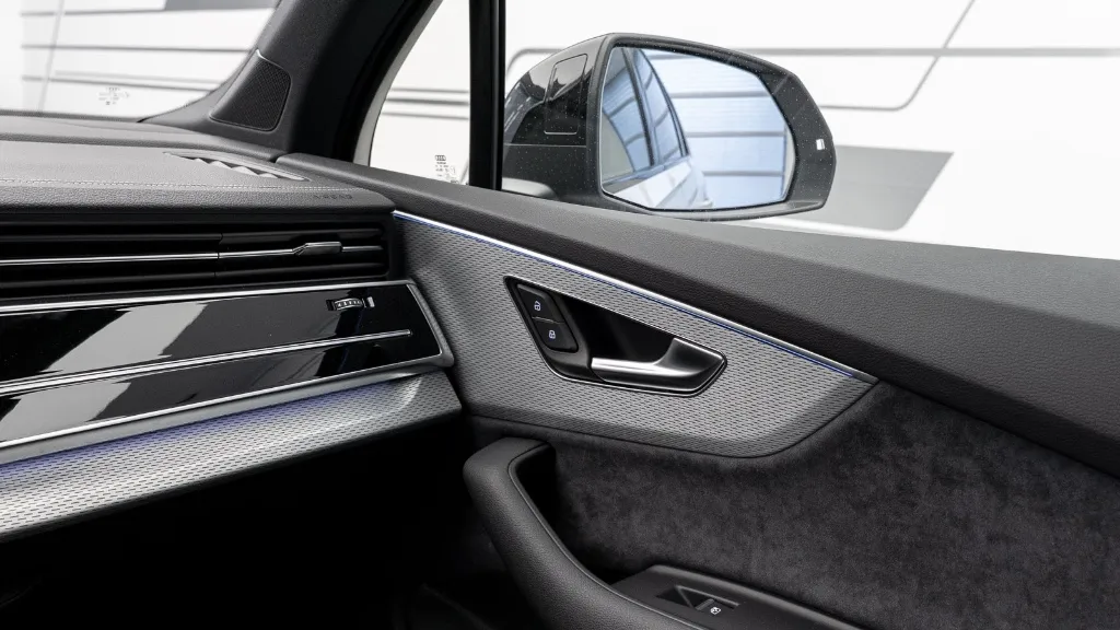 Obrázek Q7 SUV S line TDI 210kW quattro