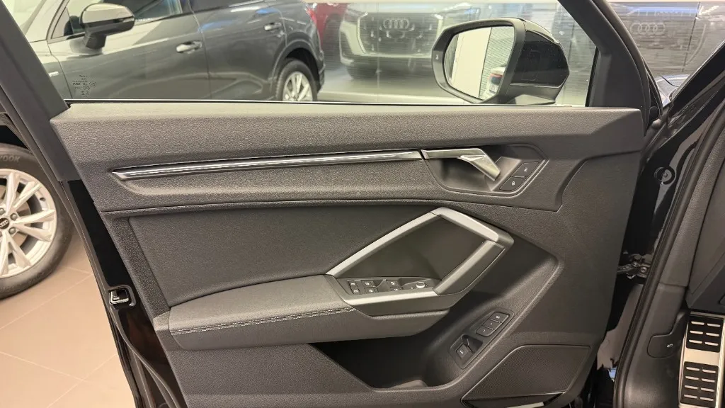 Obrázek Q3 S line 45 TFSI 180 kW q