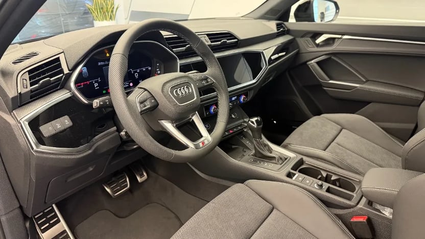 Obrázek Q3 SB S line 40 TFSI 140 kW q