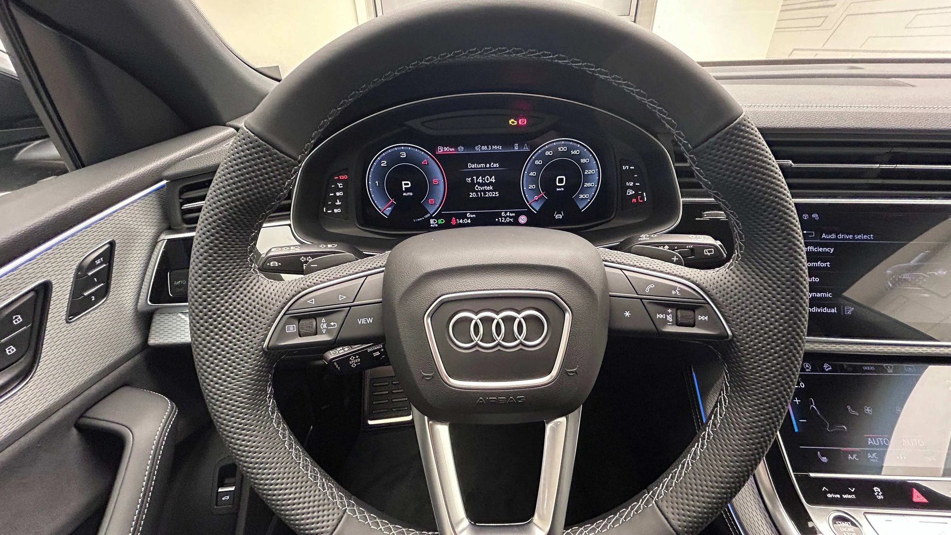 Audi Q8 SUV