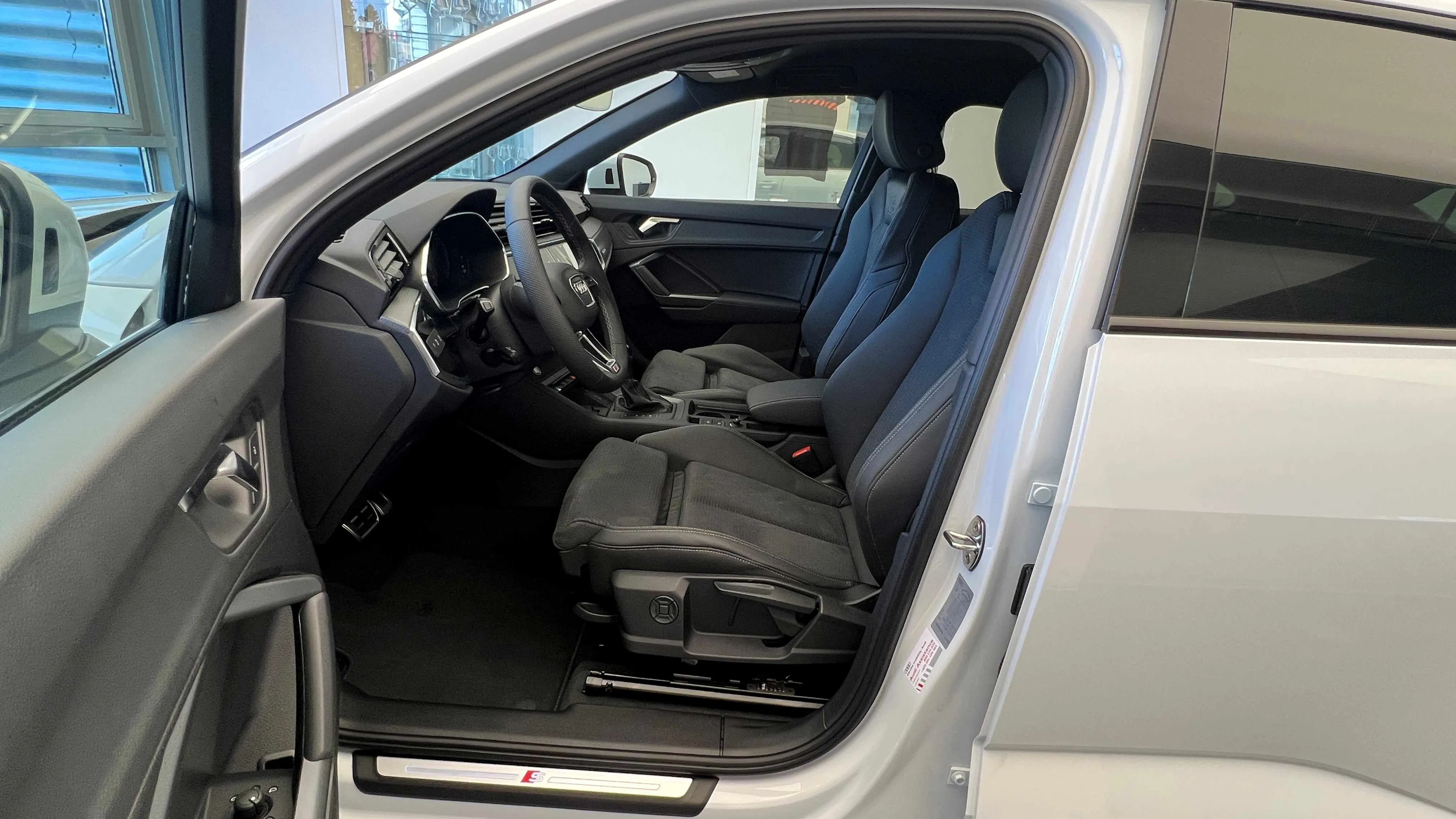 Obrázek Q3 SB S line 40 TDI 142 kW q