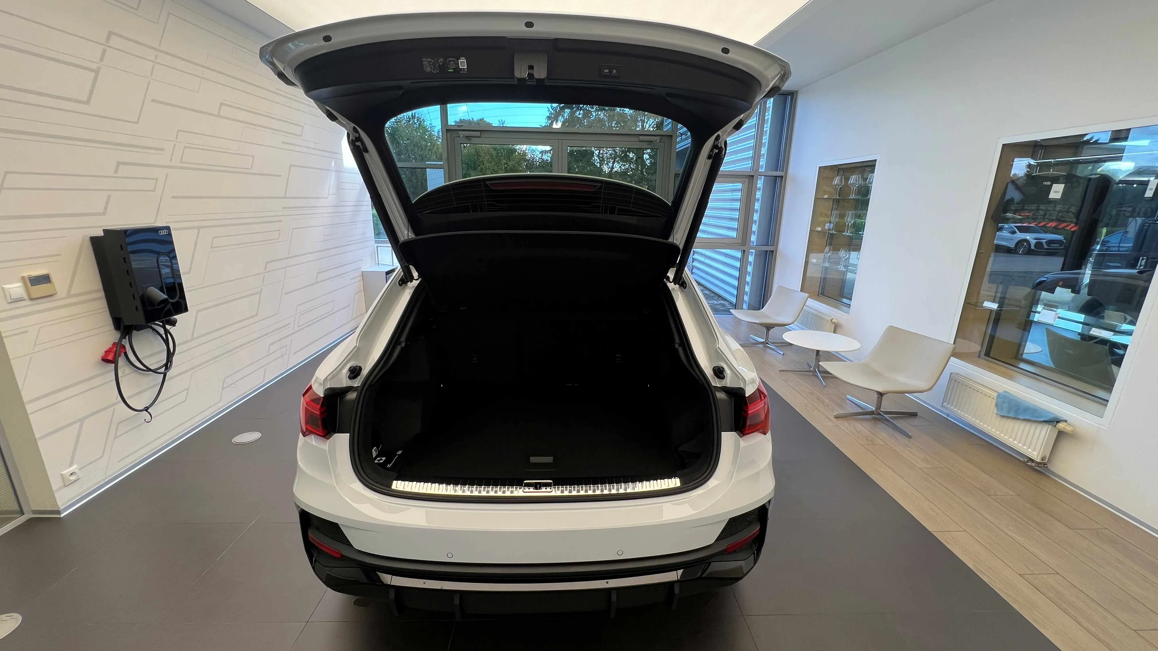 Obrázek Q3 SB S line 40 TDI 142 kW q