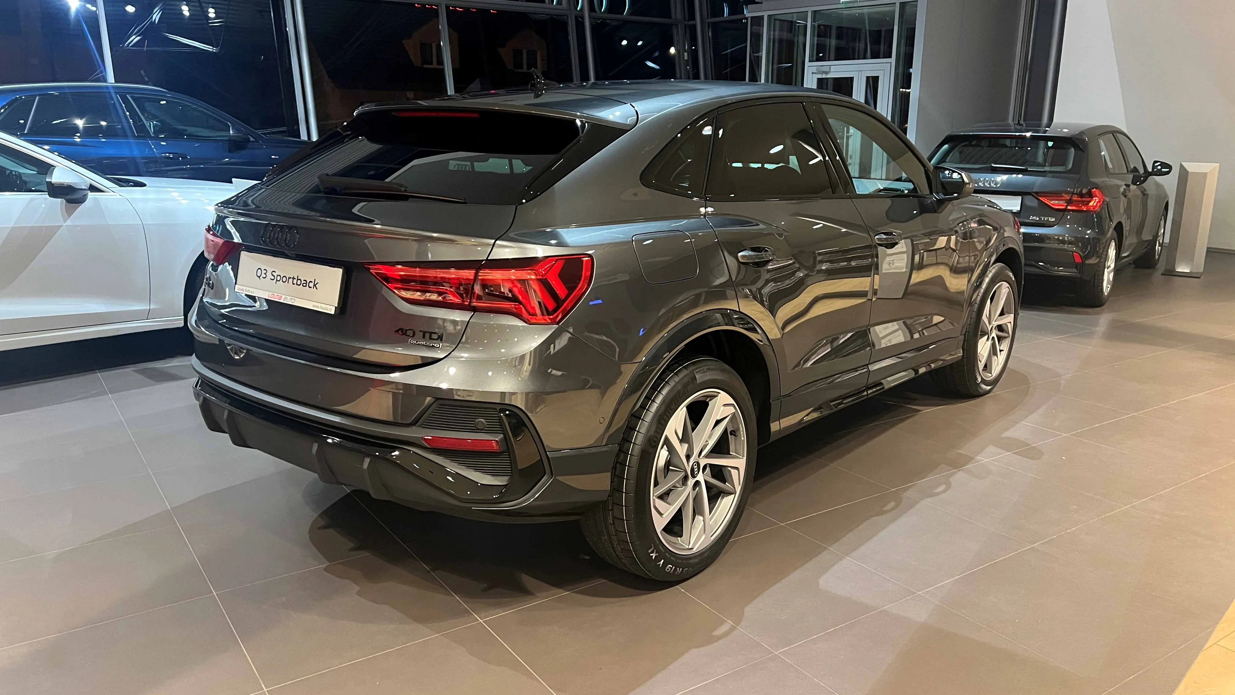 Obrázek Q3 SB S line 40 TDI 142 kW q