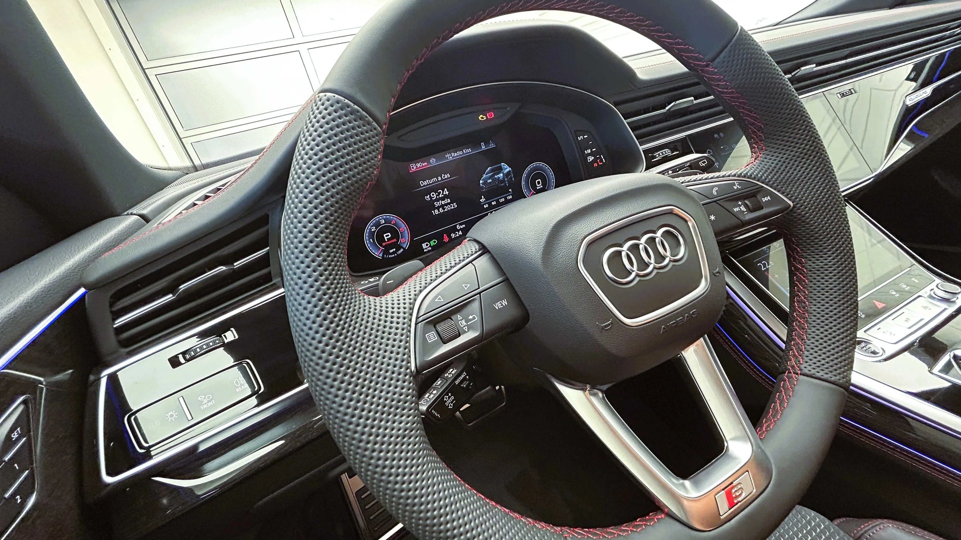 Audi Q8 SUV