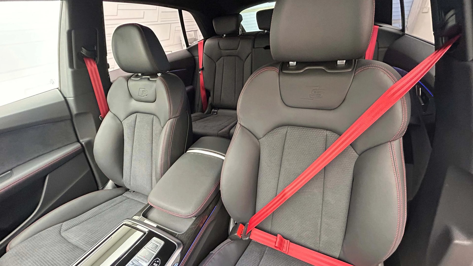 Audi Q8 SUV