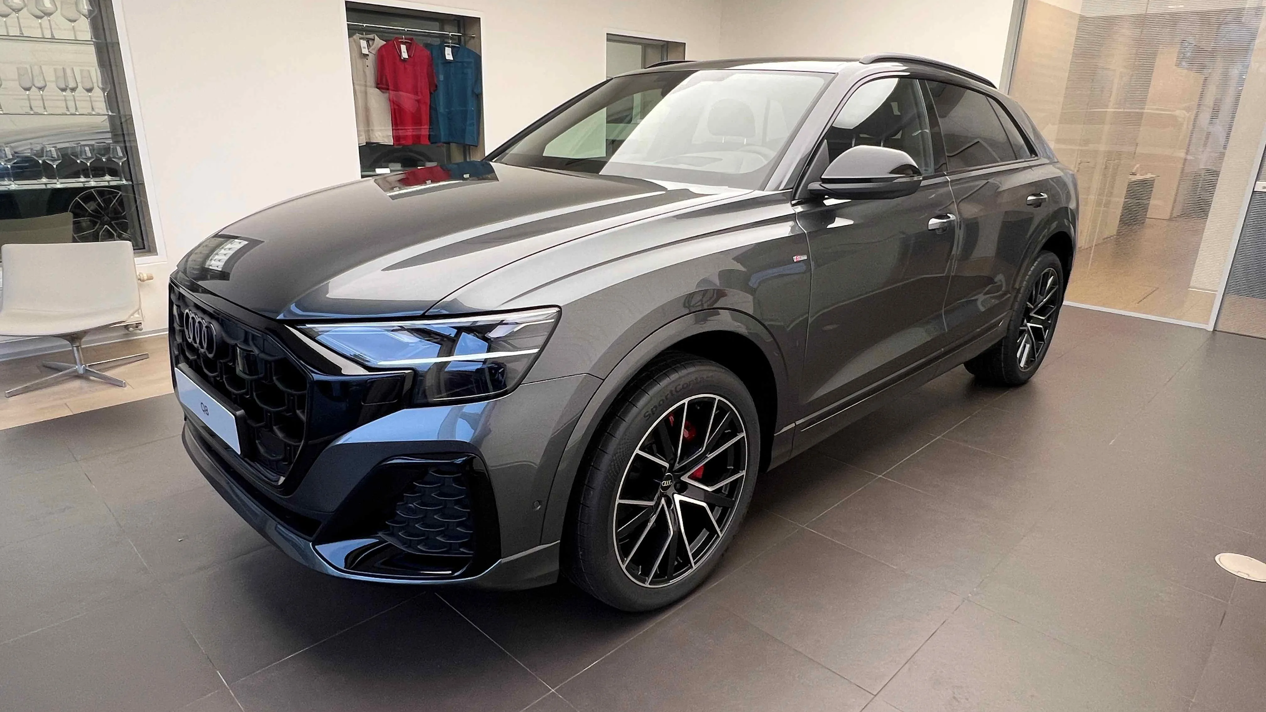 Obrázek Q8 SUV TDI quattro 210 kW