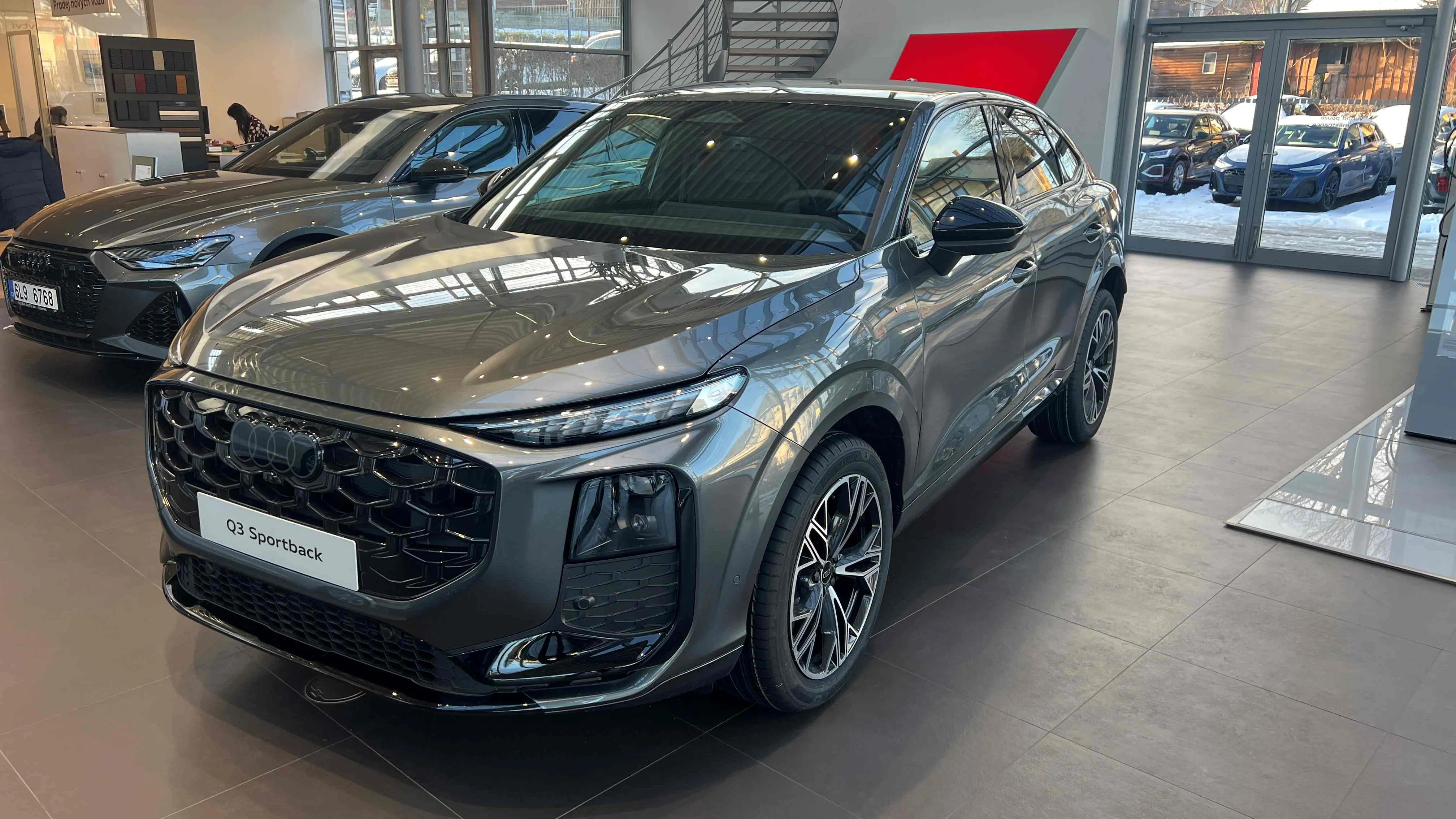 Obrázek Q3 SB S line TFSI quattro 195 kW