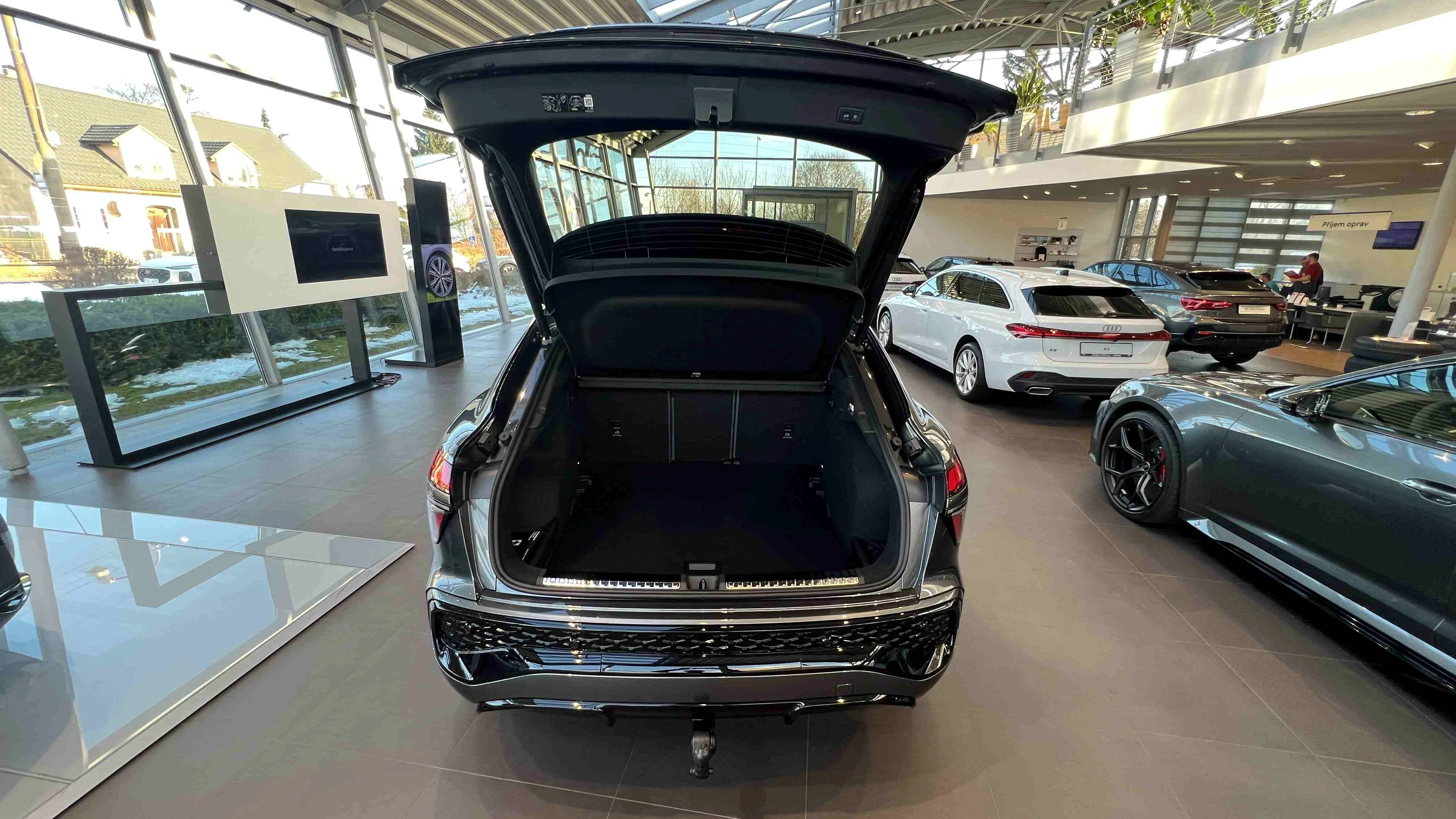 Obrázek Q3 SB S line TFSI quattro 195 kW