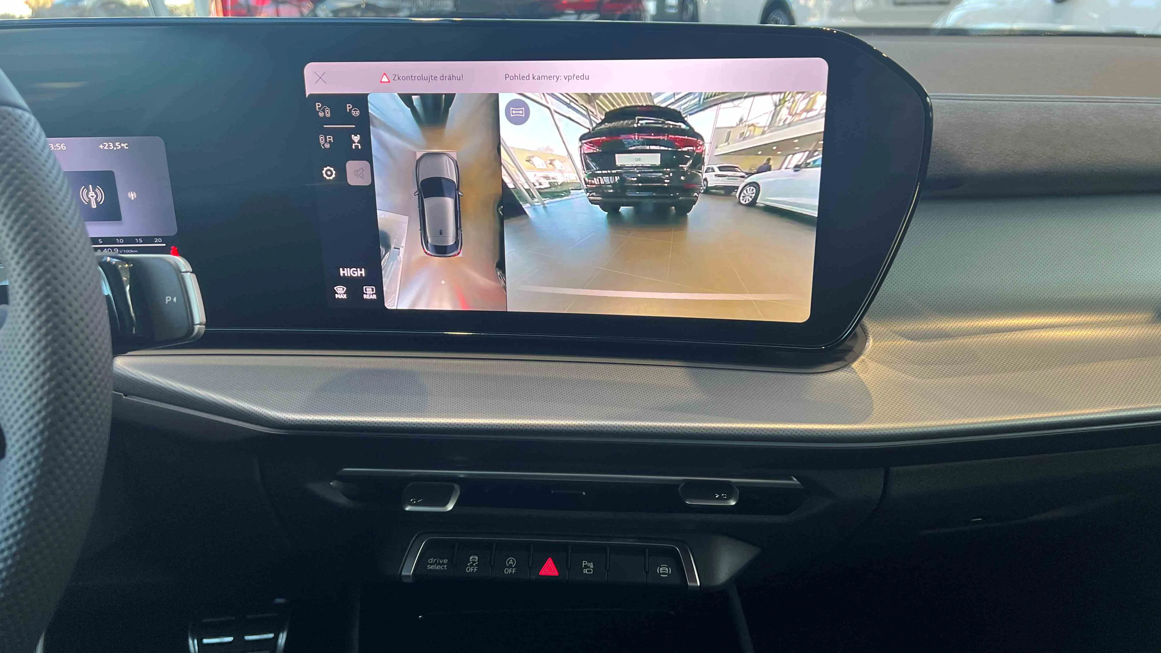 Obrázek Q3 SB S line TFSI quattro 195 kW