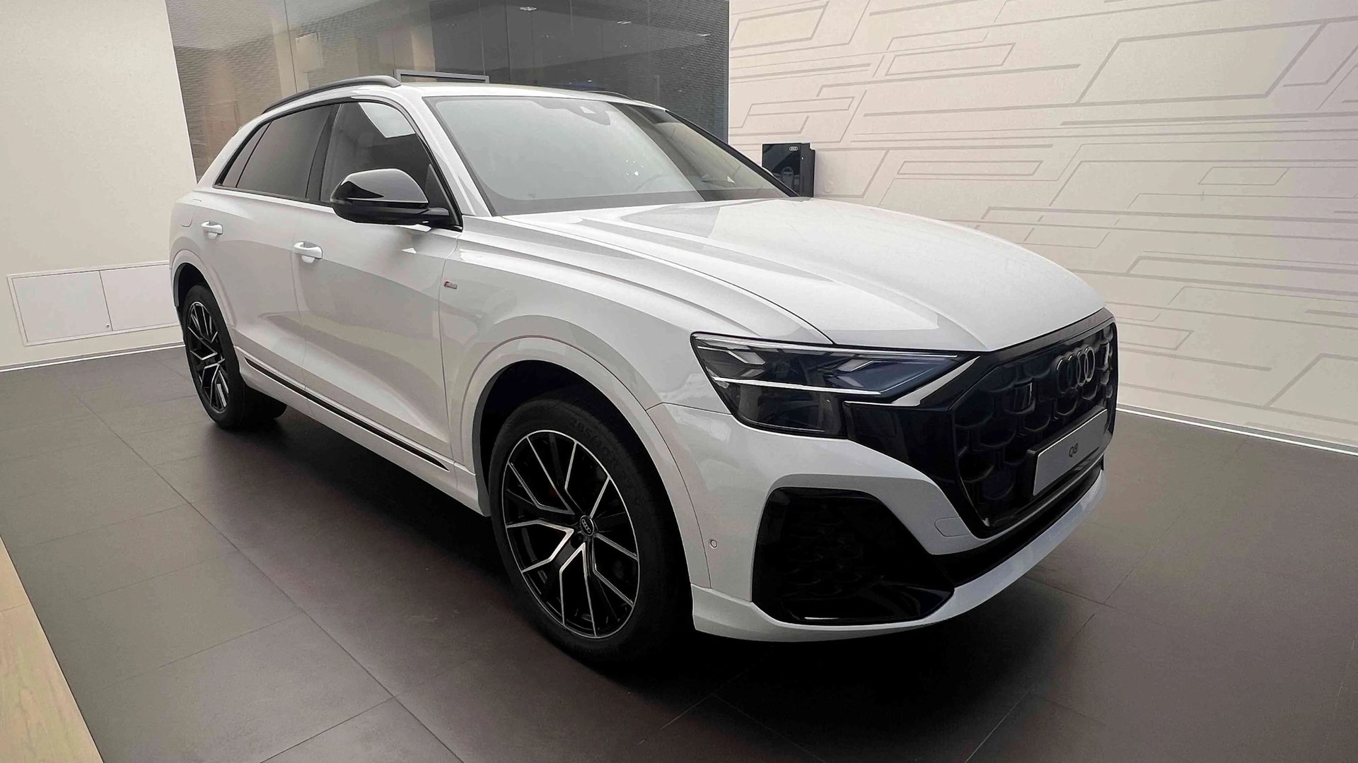 Audi Q8 SUV