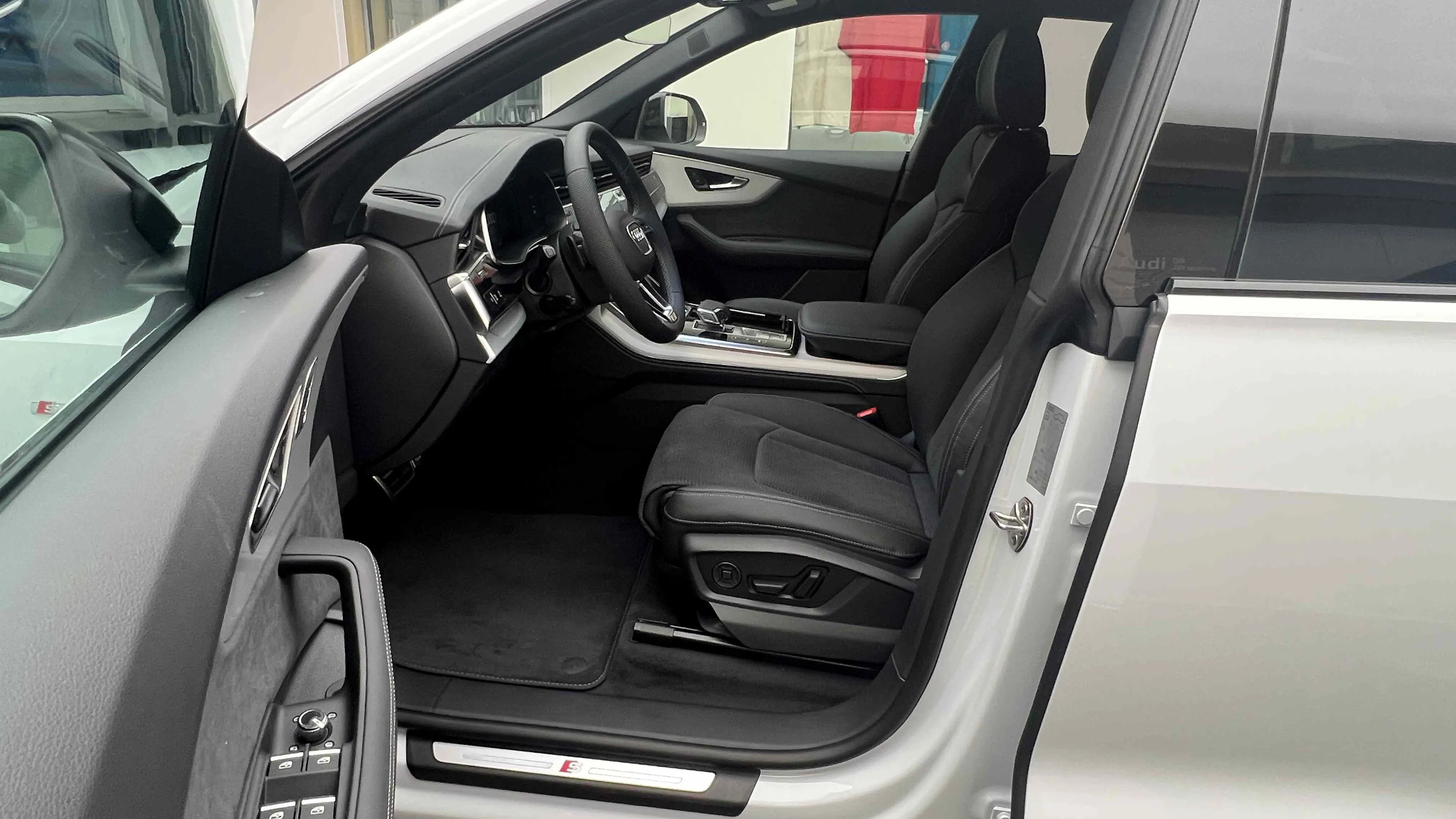 Obrázek Q8 SUV TDI quattro 210 kW