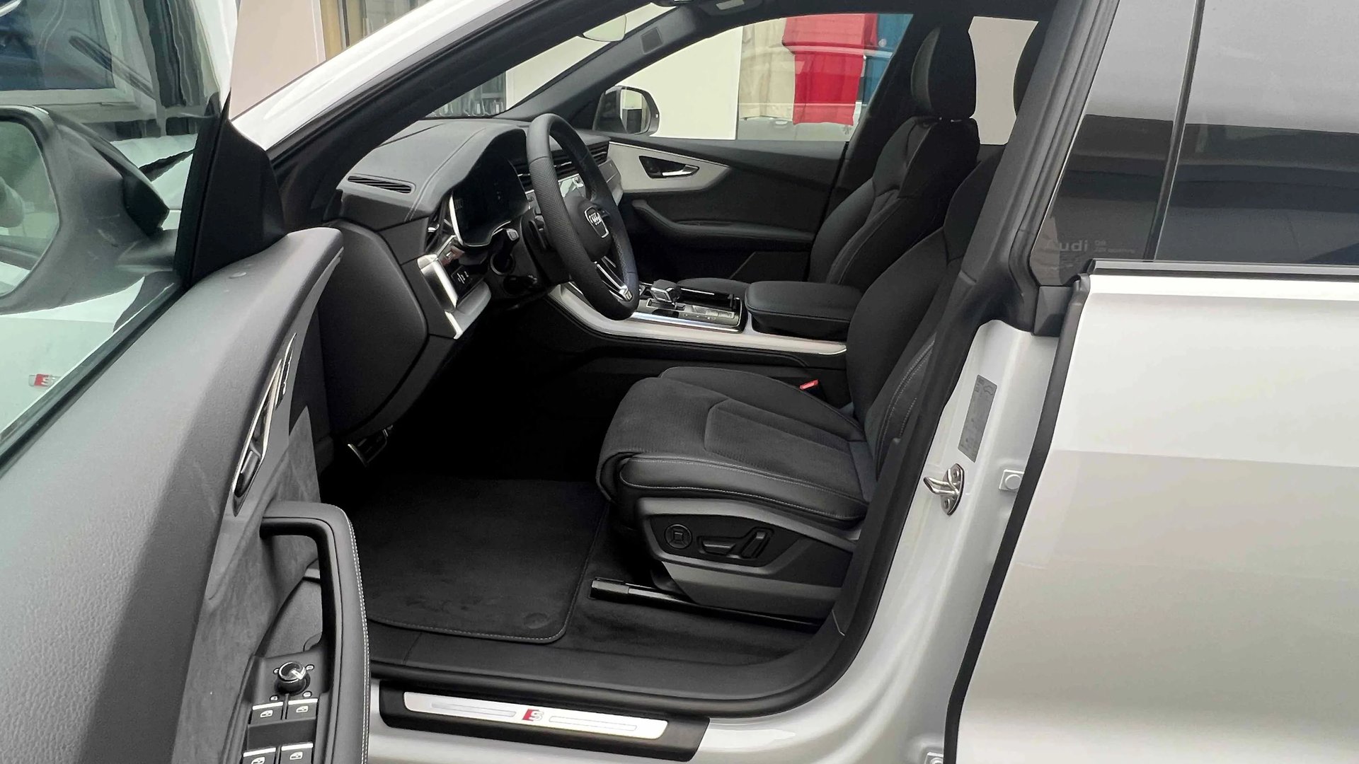 Audi Q8 SUV