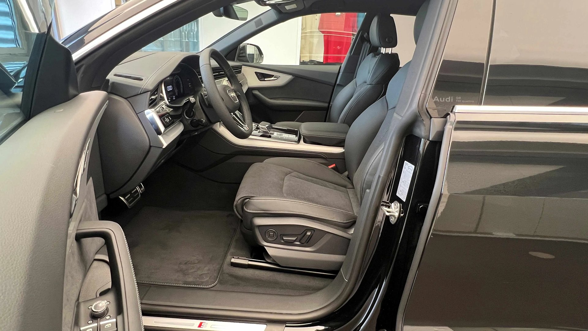 Audi Q8 SUV