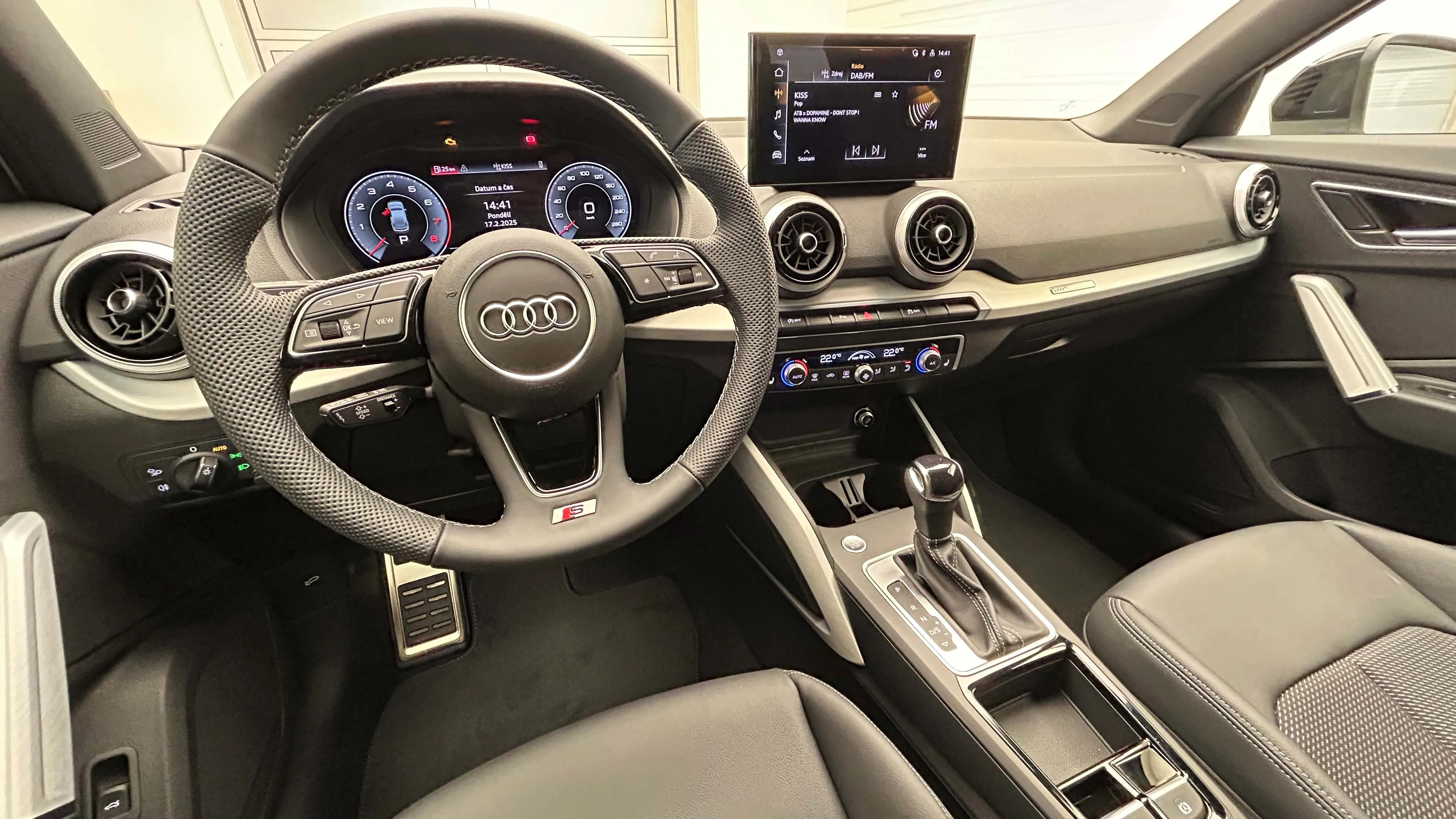 Obrázek Q2 Advanced 35 TFSI 110kW CoD