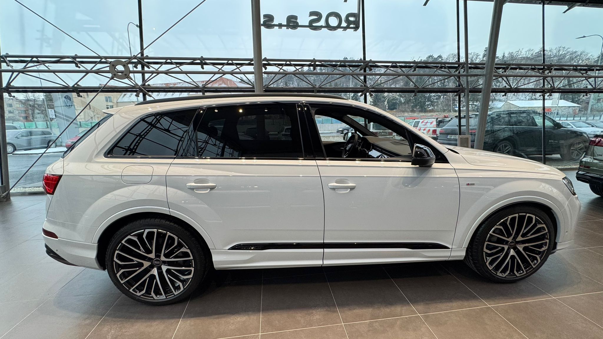 Obrázek Q7 SUV S line TDI quattro 210 kW