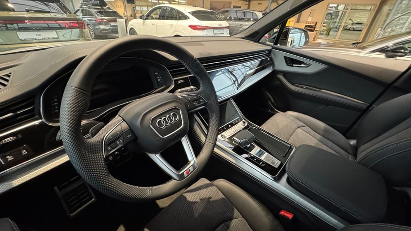 Obrázek Q7 SUV S line TDI quattro 210 kW