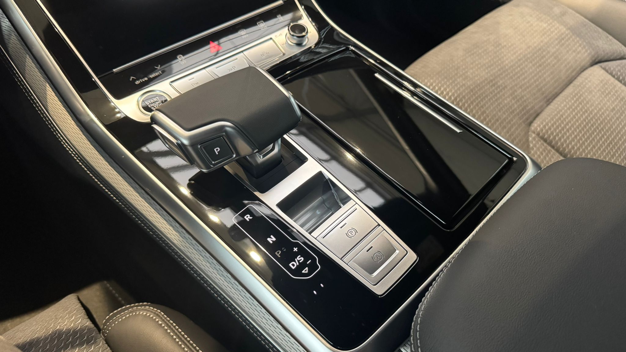 Obrázek Q7 SUV S line TDI quattro 210 kW