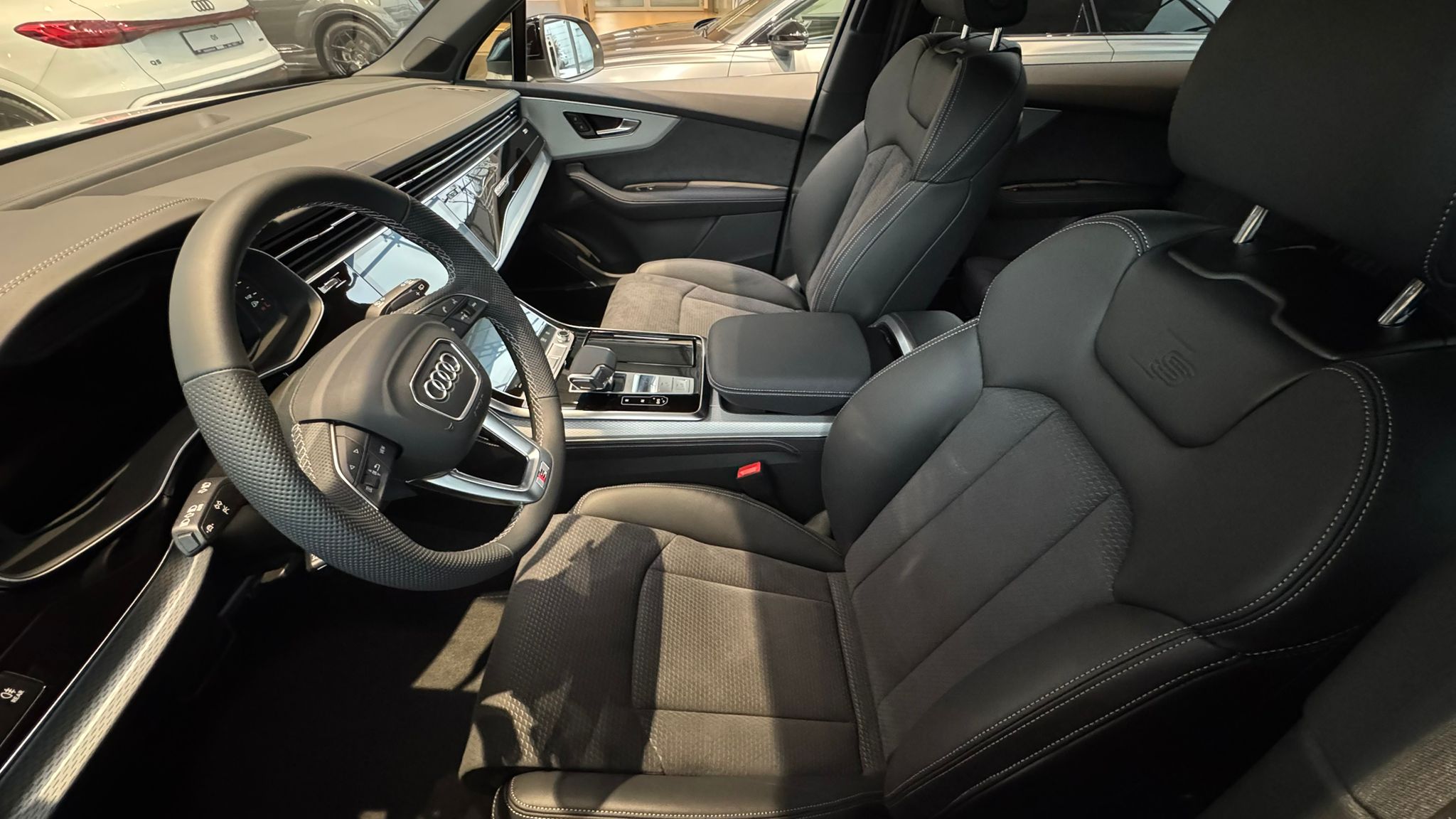 Obrázek Q7 SUV S line TDI quattro 210 kW