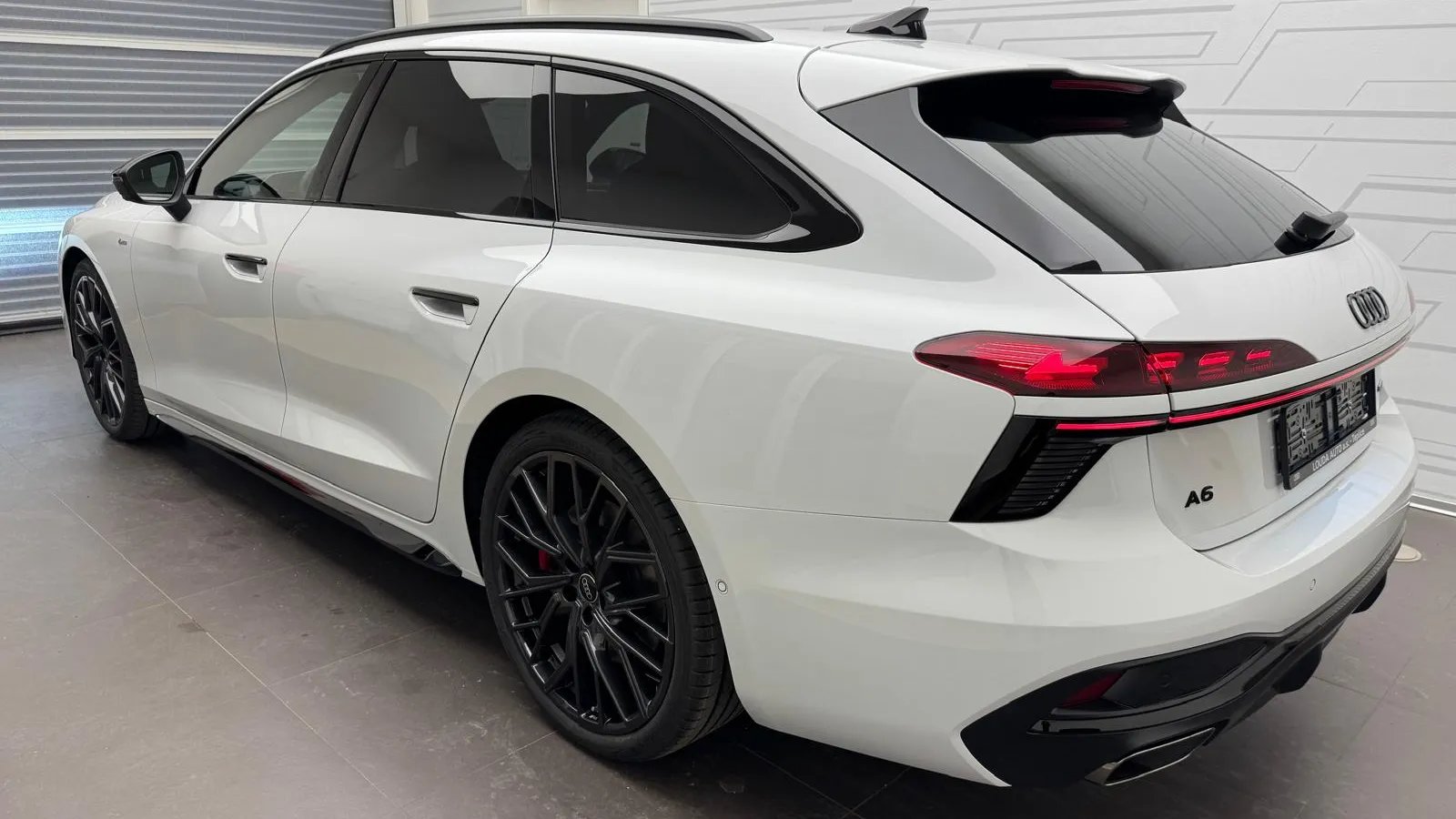 Audi A6 Avant