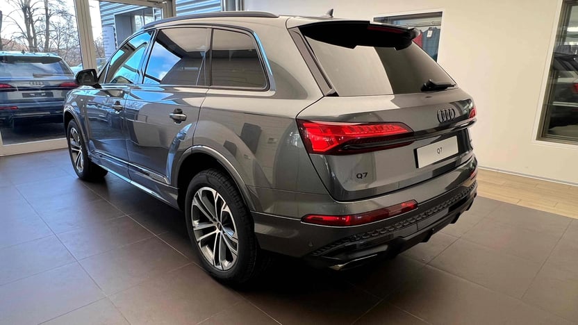 Obrázek Q7 SUV S line TDI 210kW quattro