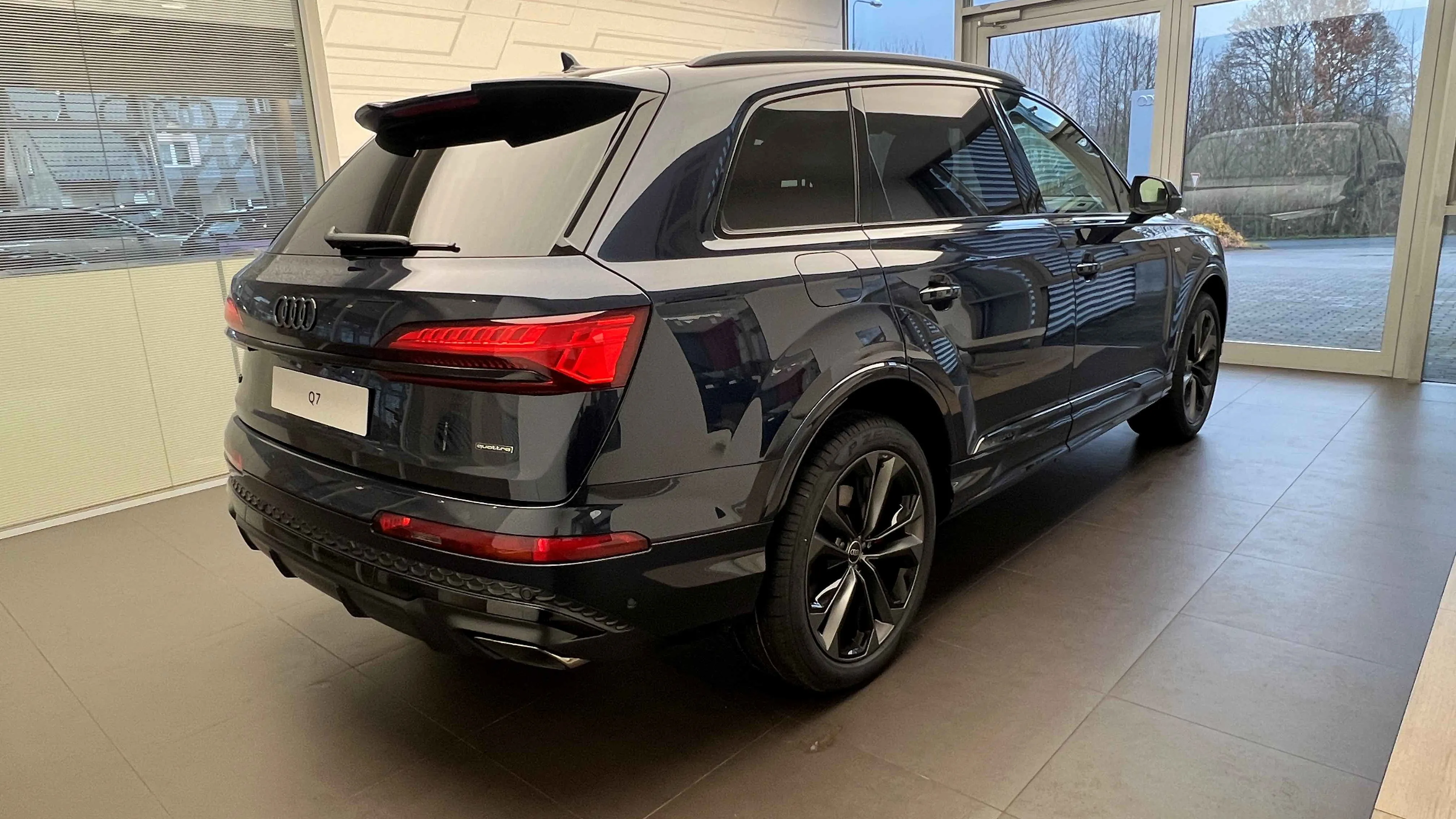 Obrázek Q7 SUV S line TDI quattro 210 kW
