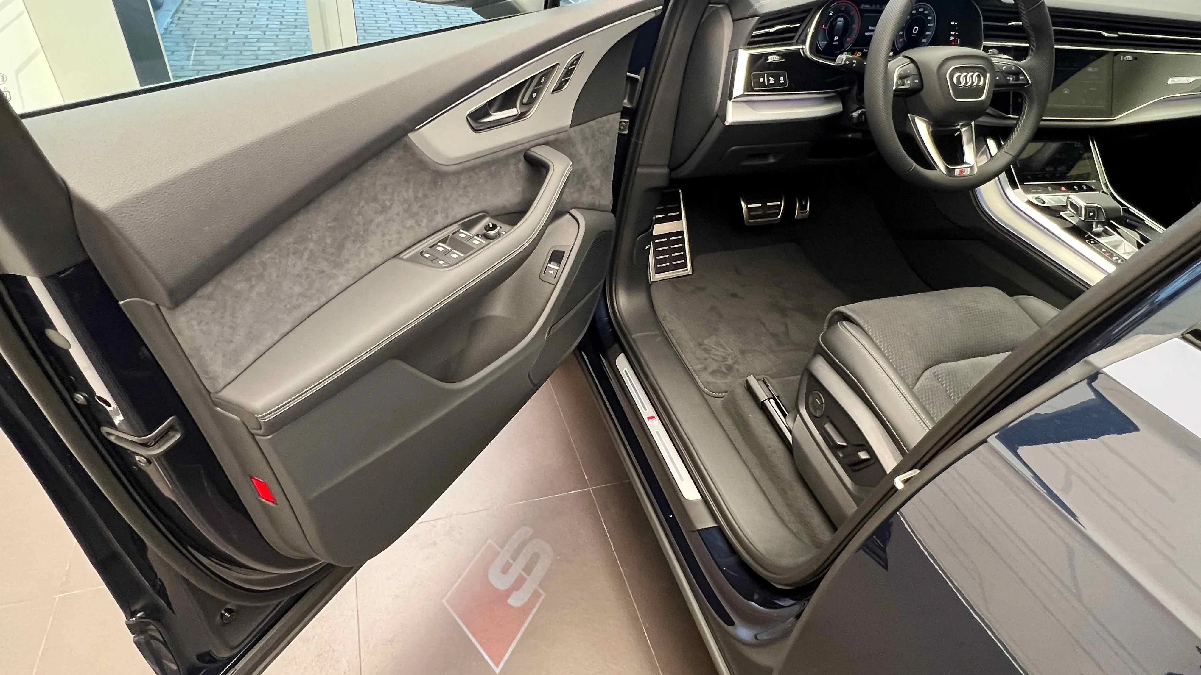 Obrázek Q7 SUV S line TDI quattro 210 kW