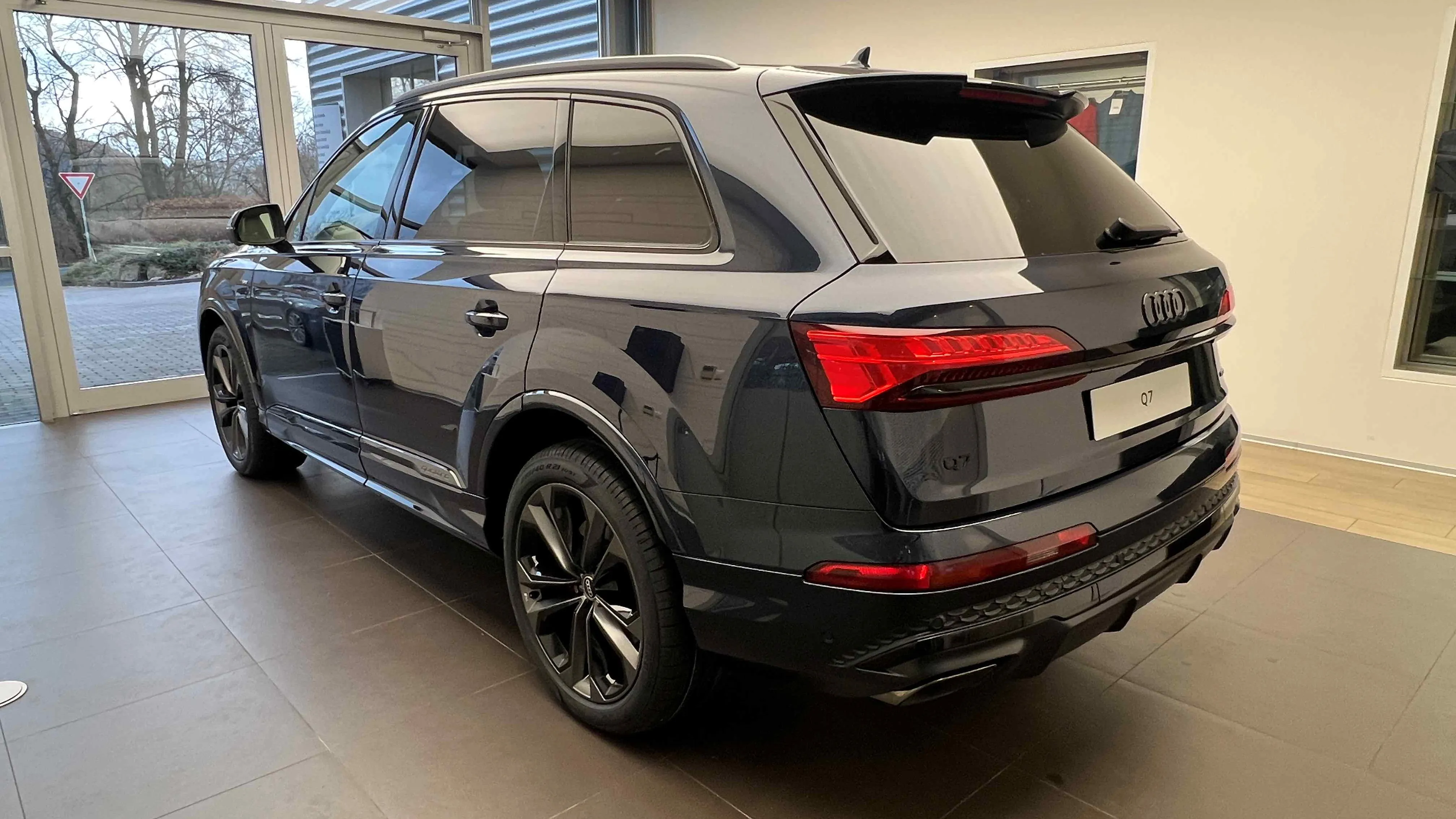 Obrázek Q7 SUV S line TDI quattro 210 kW