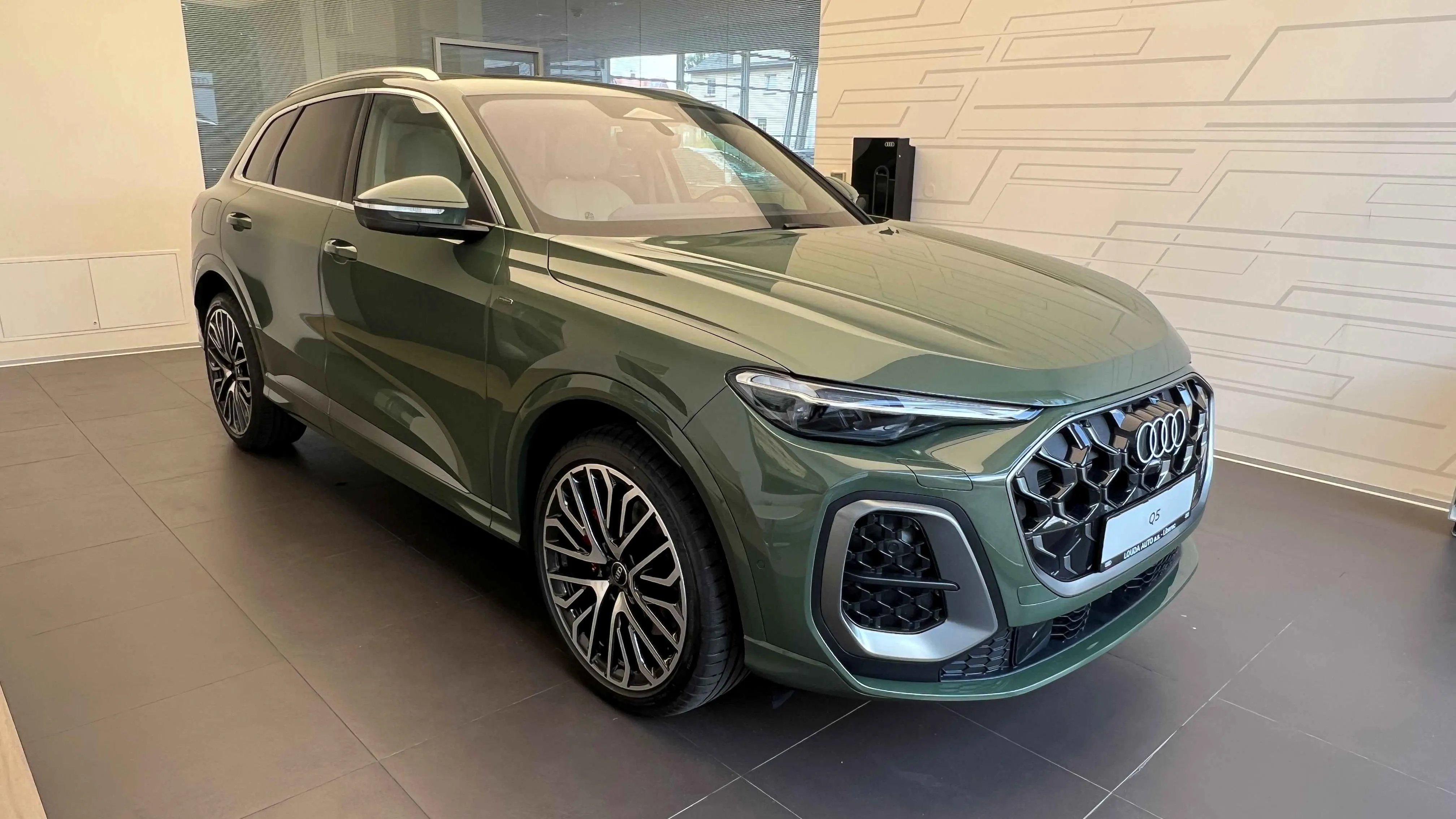 Obrázek Q5 e-hybrid quattro 220 kW