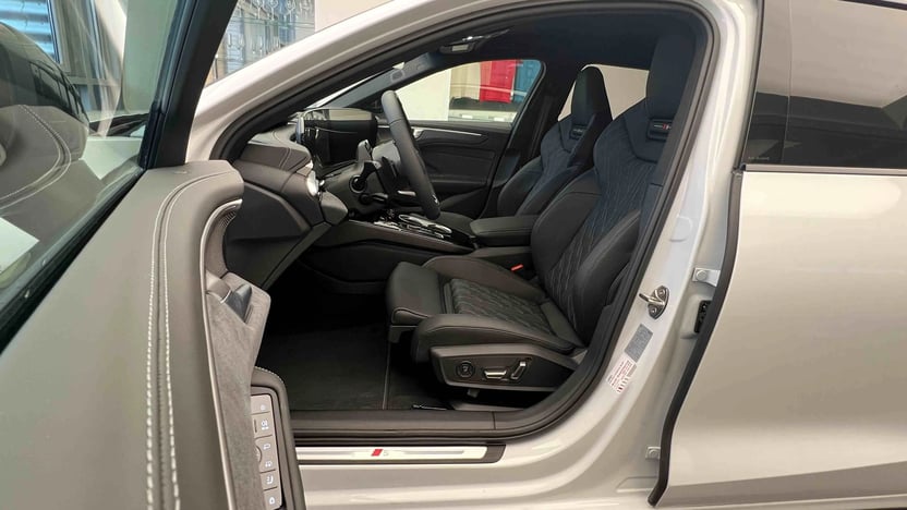 Obrázek A6 Avant TDI quattro 220kW