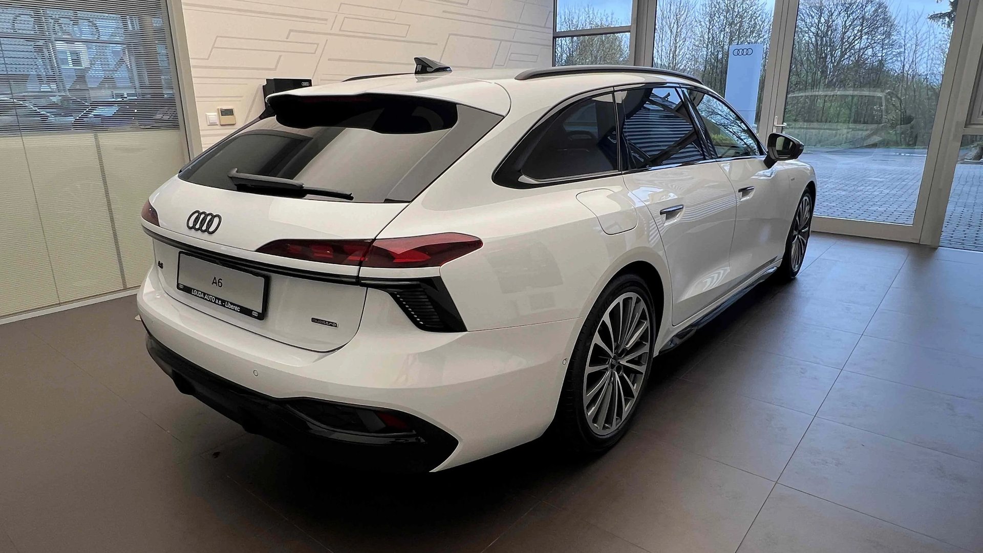 Audi A6 Avant