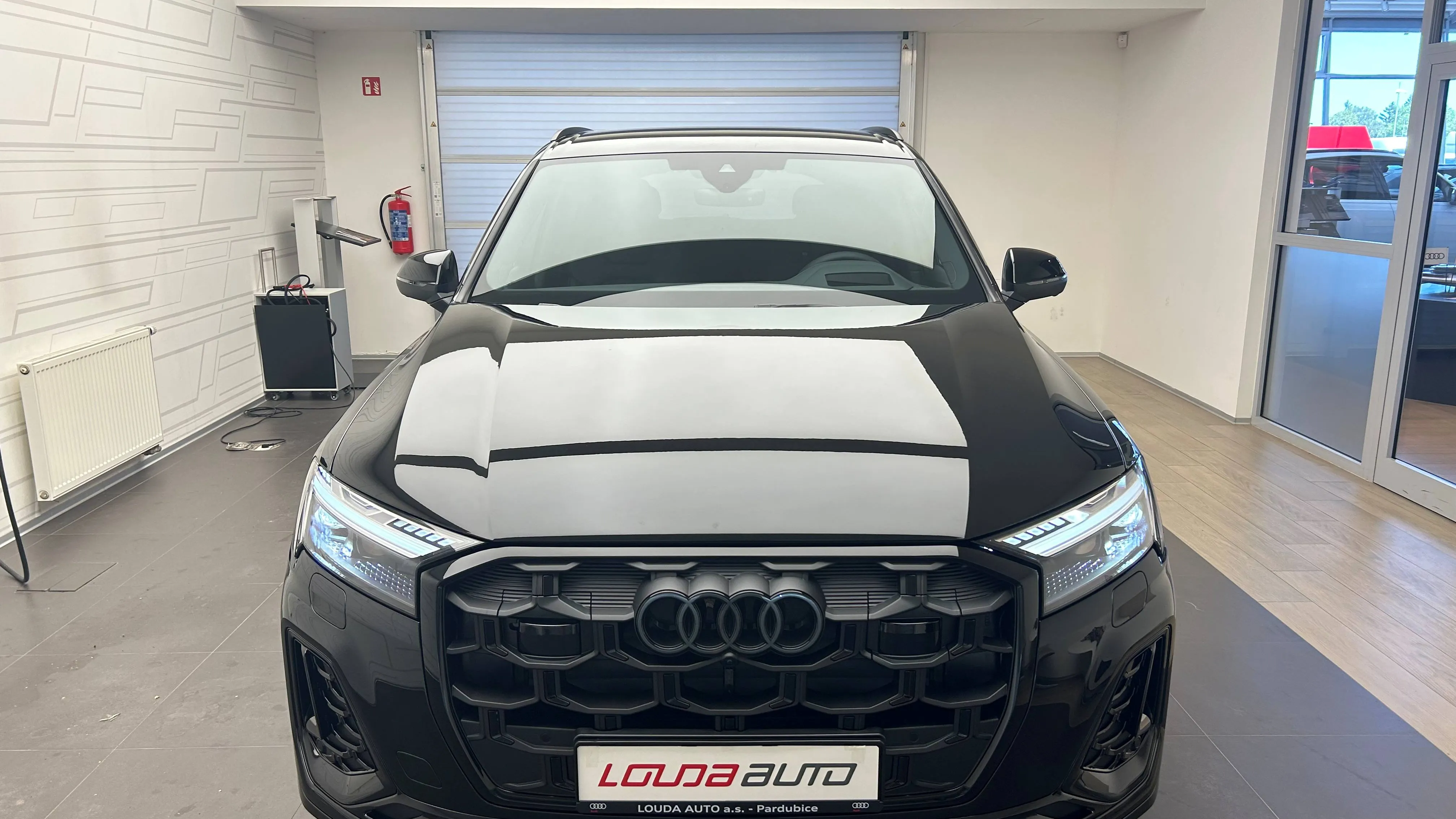 Obrázek Q7 SUV S line TDI quattro 210 kW