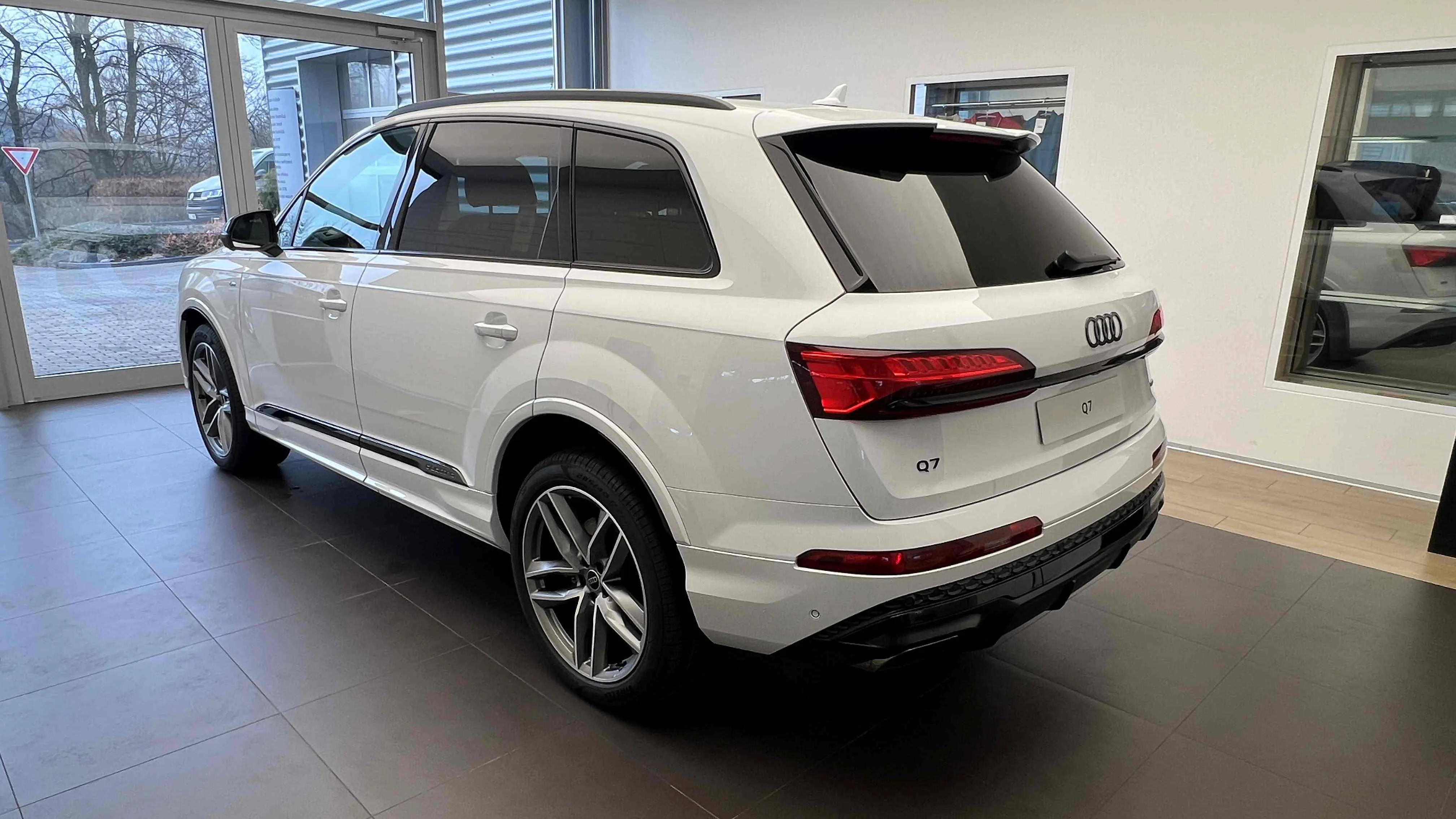 Obrázek Q7 SUV S line TDI quattro 210 kW