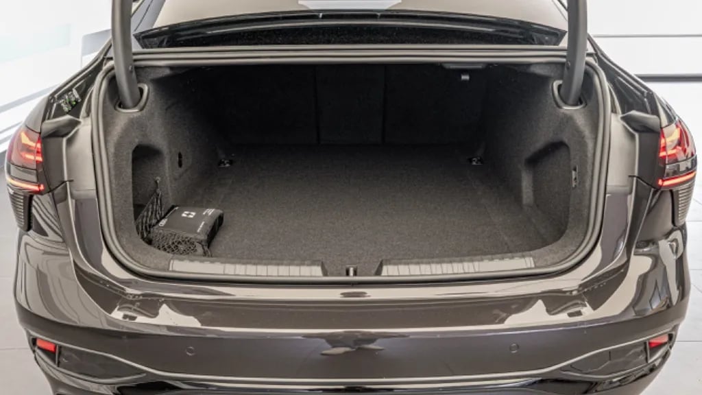 Audi A6 Limuzína