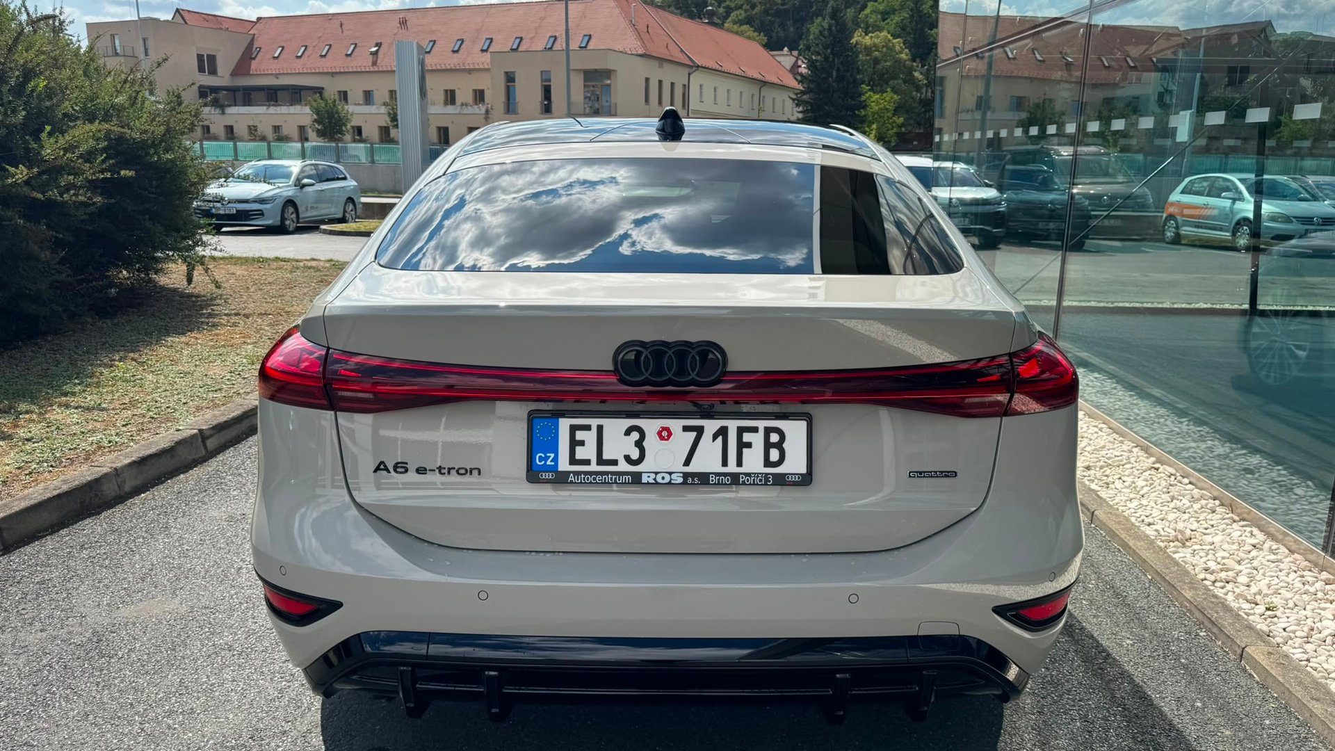 Audi A6 Sportback e-tron