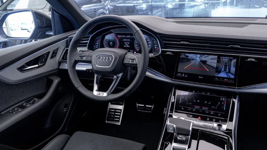Audi Q8 SUV