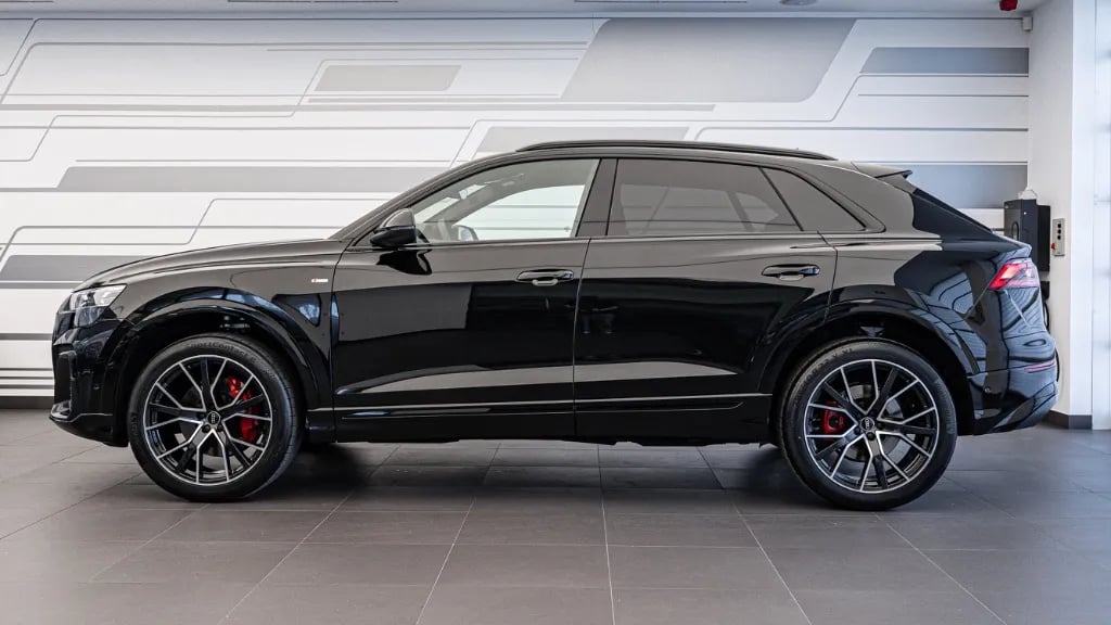 Audi Q8 SUV