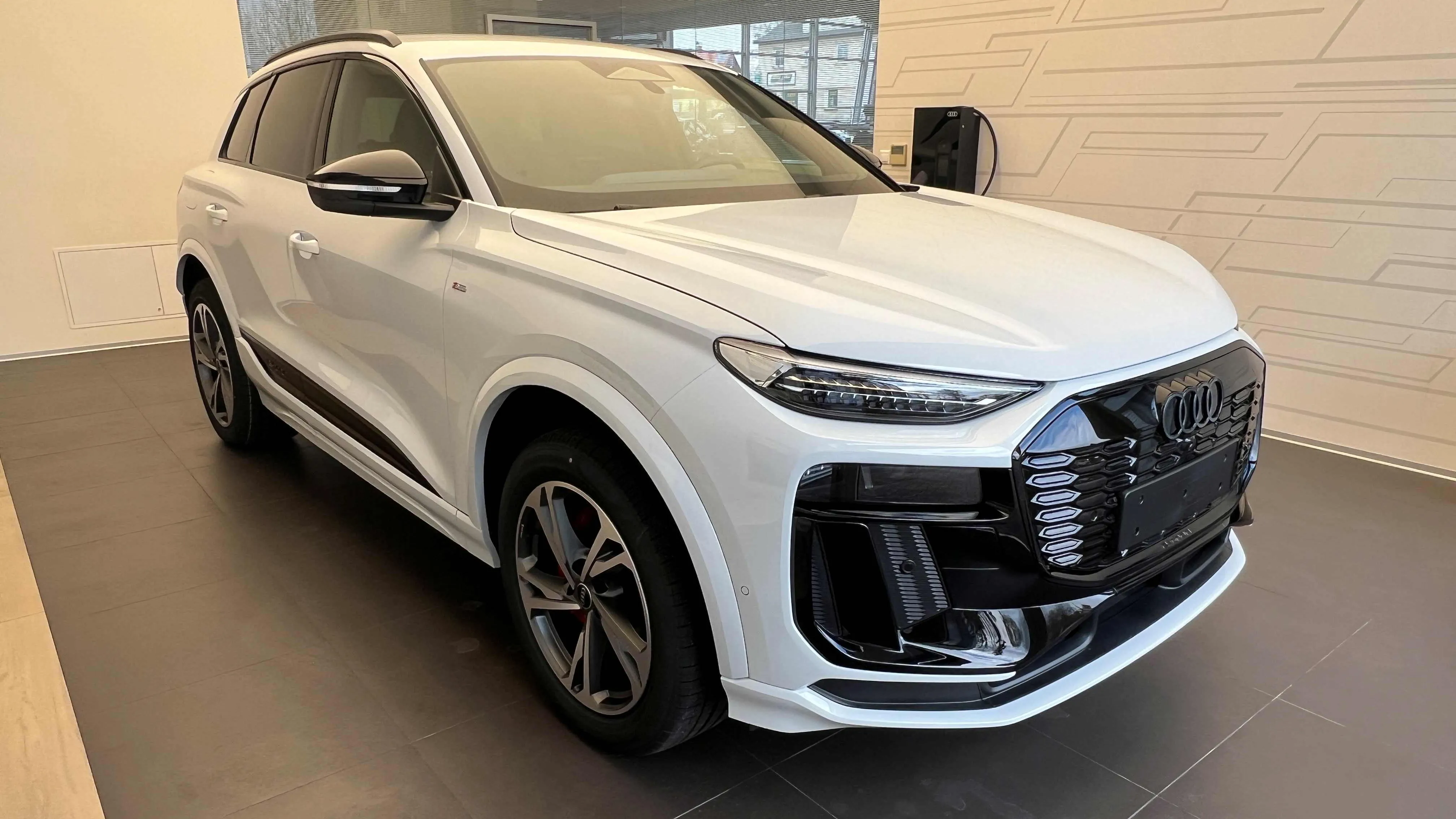 Obrázek Q6 SUV e-tron quattro